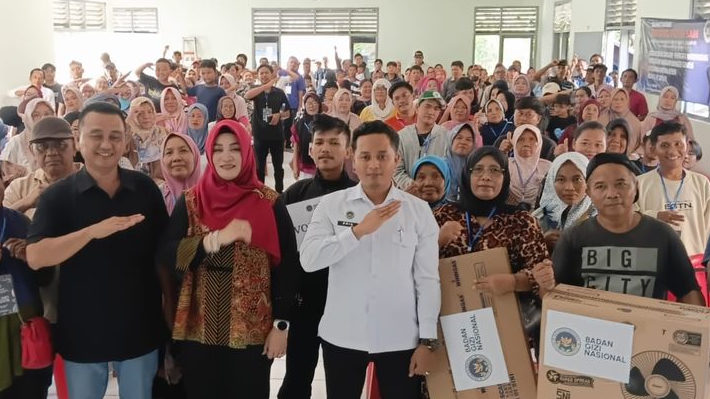 Wujudkan Generasi Emas, drg. Putih Sari Sosialisasikan Program Makan Bergizi Gratis di Karawang