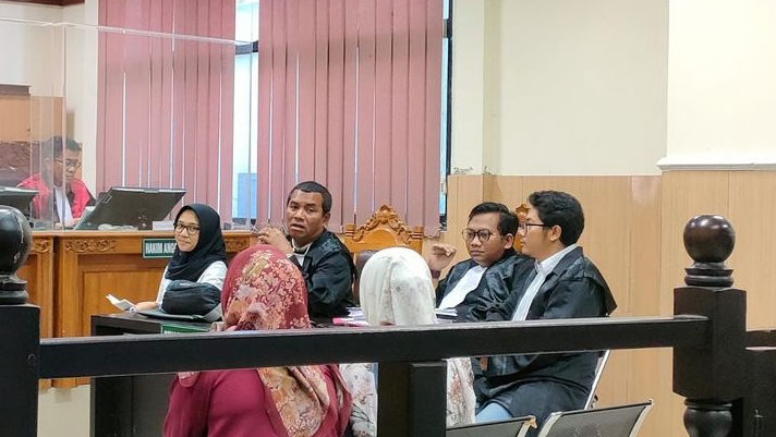 Hadirkan Saksi Meringankan, Terdakwa Sekaligus Korban Penipuan iPhone si Kembar Bawa Bukti Perjanjian