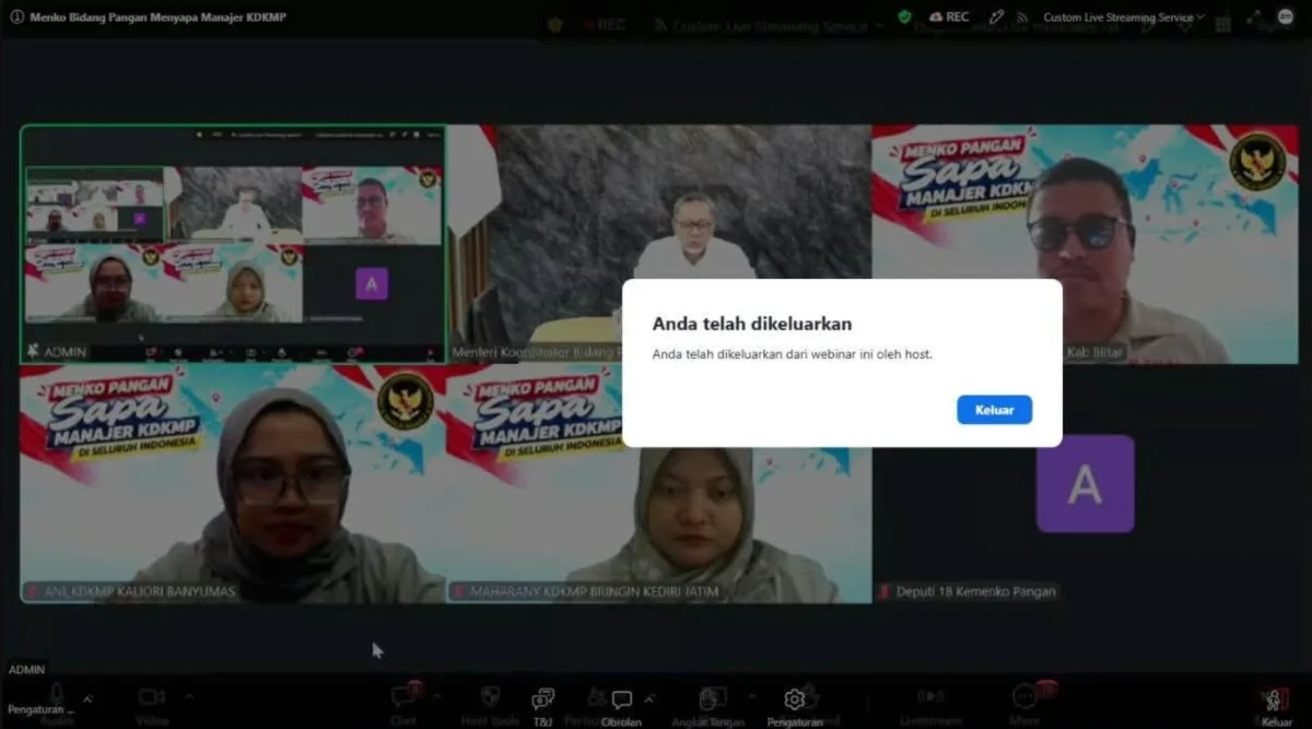 Tangkapan layar salah satu unggahan akun Threads @azkaelramadhan saat dikeluarkan dari zoom usai menanyakan soal gaji Manajer Kopdes Merah Putih yang belum dibayar