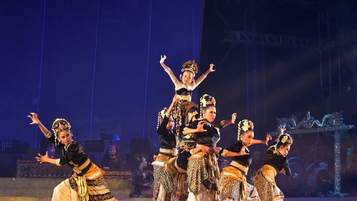 Drama Kolosal 'Peuting Munggaran' Meriahkan Puncak Milangkala Tatar Sunda di Gedung Sate