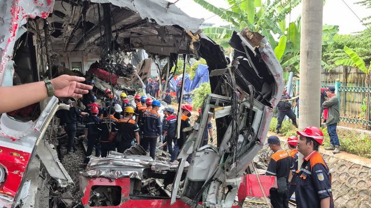 10 Korban Kecelakaan KA Argo Bromo Bekasi Timur Diproses di RS Bhayangkara Polri, Semuanya Perempuan