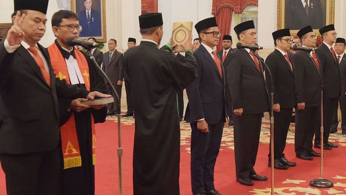 Ketum Projo Budi Arie Setiadi jadi Menkominfo hanya untuk Bagi-bagi Kue Kekuasaan