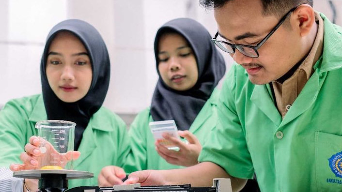 Apa Bedanya Ahli Gizi, Dietisien, dan Dokter Gizi? Simak Penjelasan Lengkapnya