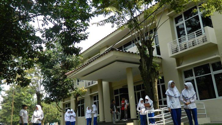 Mengenal STIKES Mitra RIA Husada Jakarta, Kampus Kesehatan yang Fokus Cetak Tenaga Profesional