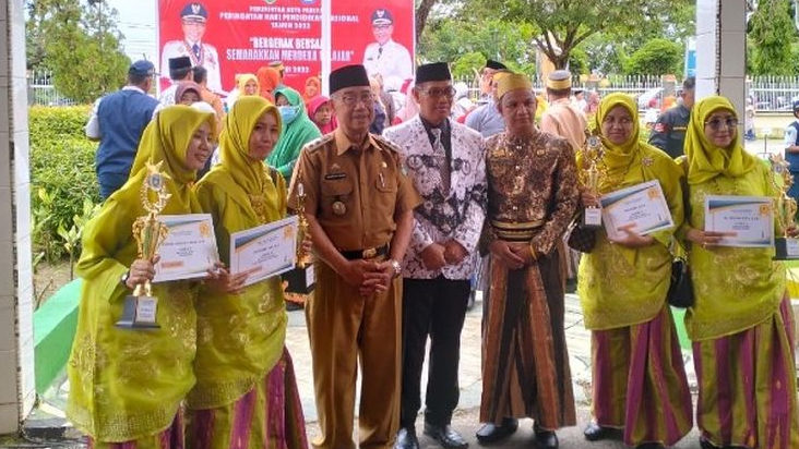 Pangerang Rahim Ajak Jadikan Momen Hardiknas Tingkatkan Pendidikan