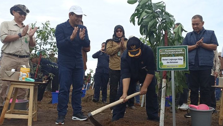 Menteri LHK Ajak Generasi Muda Tanam Pohon, Jantungan Tiap Januari dan Musim Hujan Dengar Berita dari Kawasan Puncak