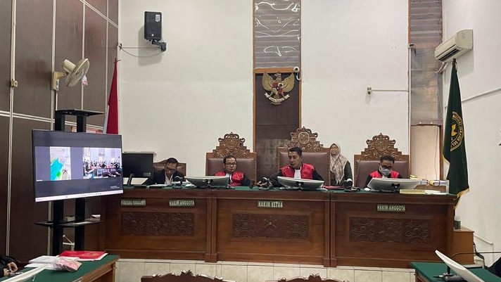 Sidang Vonis Dugaan Kasus Penipuan Ditunda, Hakim Diminta Perhatikan Kesehatan Ted Sioeng