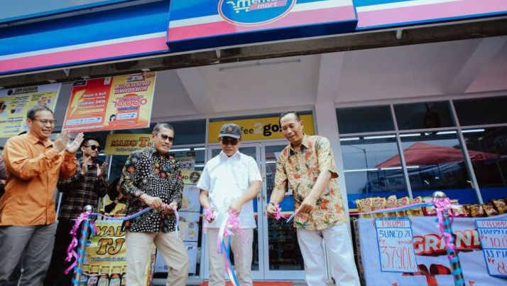 Pembukaan Gerai Mentari Mart Milik Muhammadiyah Jadi Sorotan, Netizen :  Lha Kok Mirip Alfamart